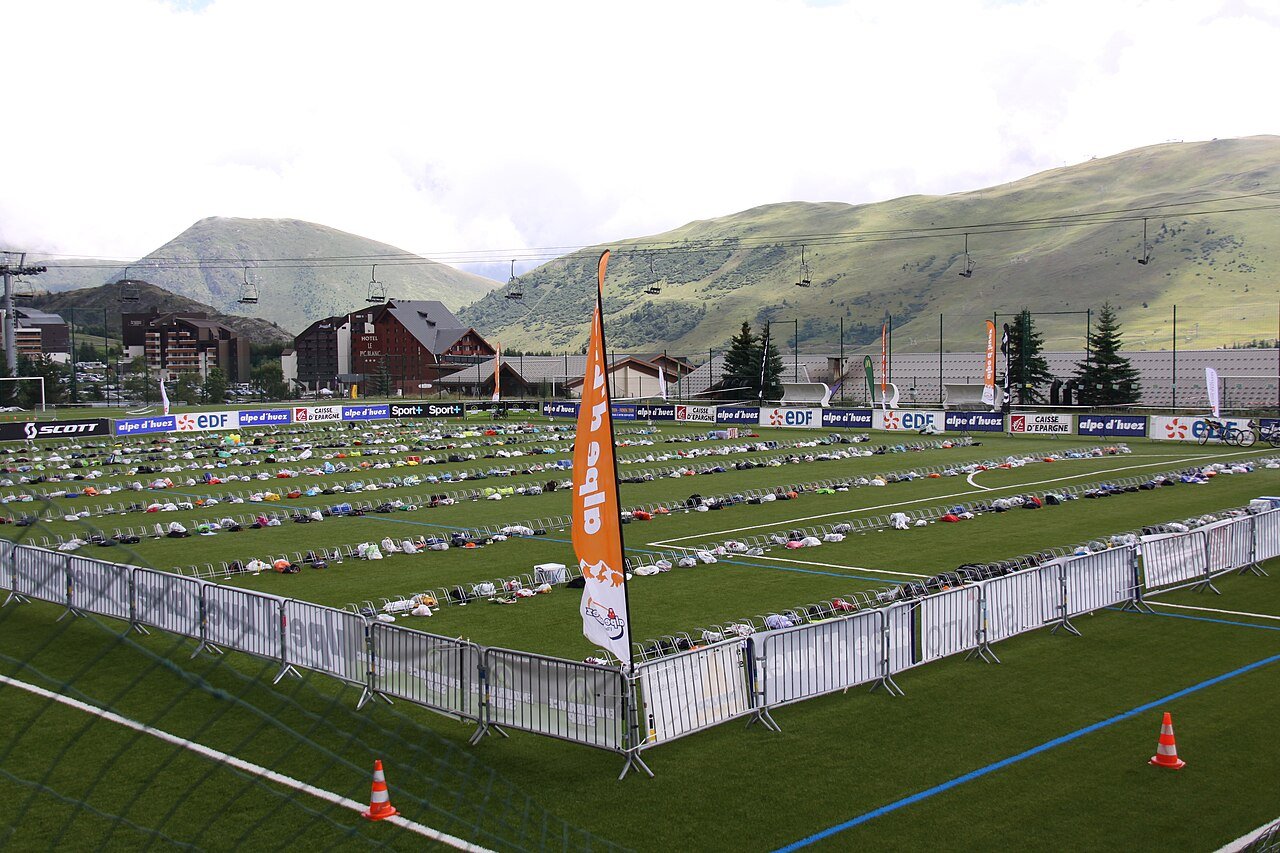 ALPE D&rsquo;HUEZ TRIATHLON